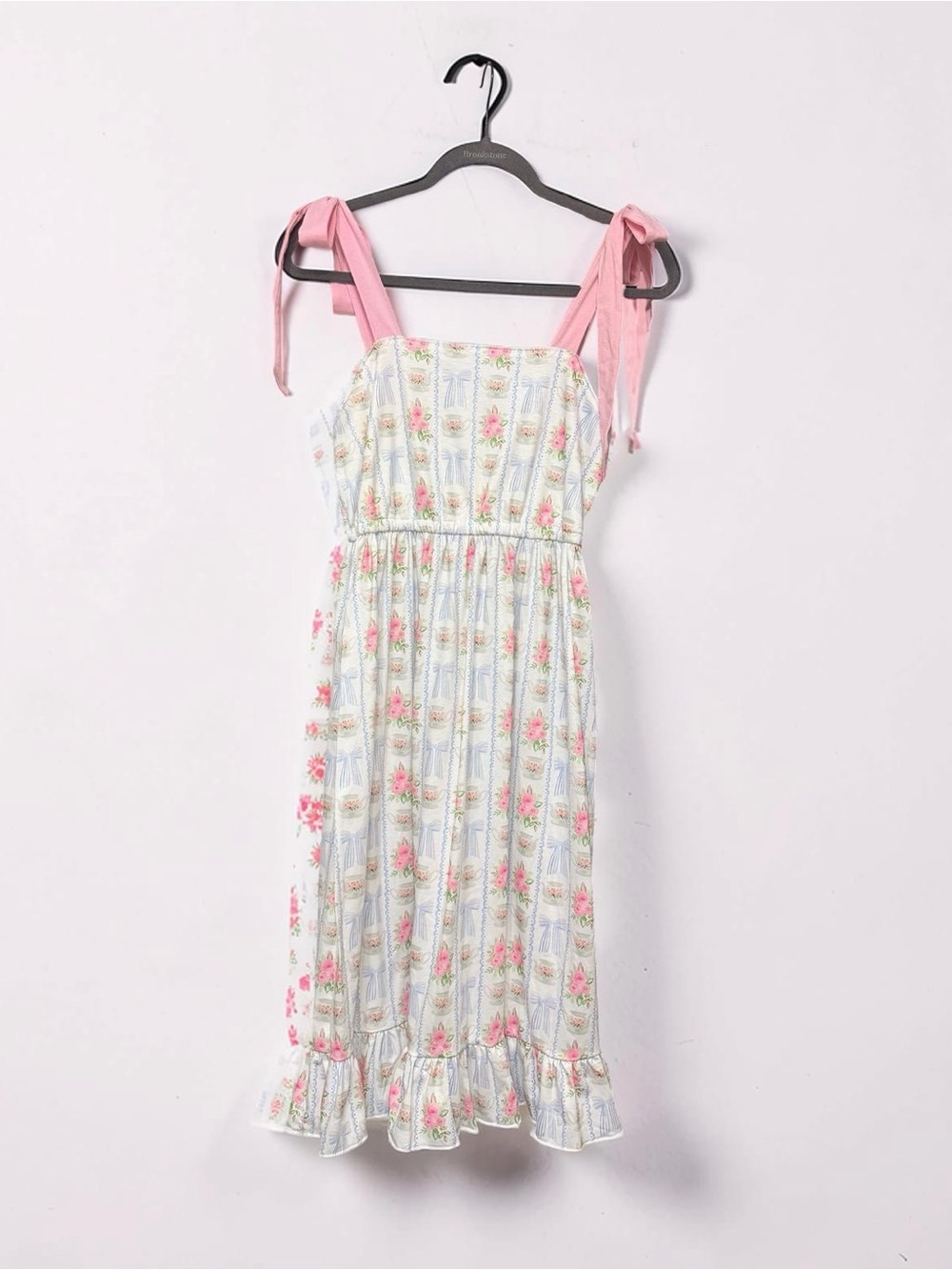 Abby & Evie Mommy and Me Dress- Women’s medium NWT
